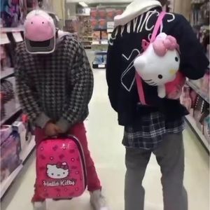 Meet your Posher, Angie